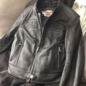 Harley Davidson leather motorcycle jacket